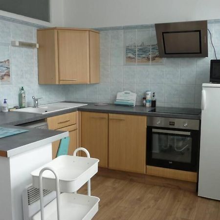 12 Rdc Appartement 2 Chambres Jardin Terrasse Ploneour-Lanvern Экстерьер фото
